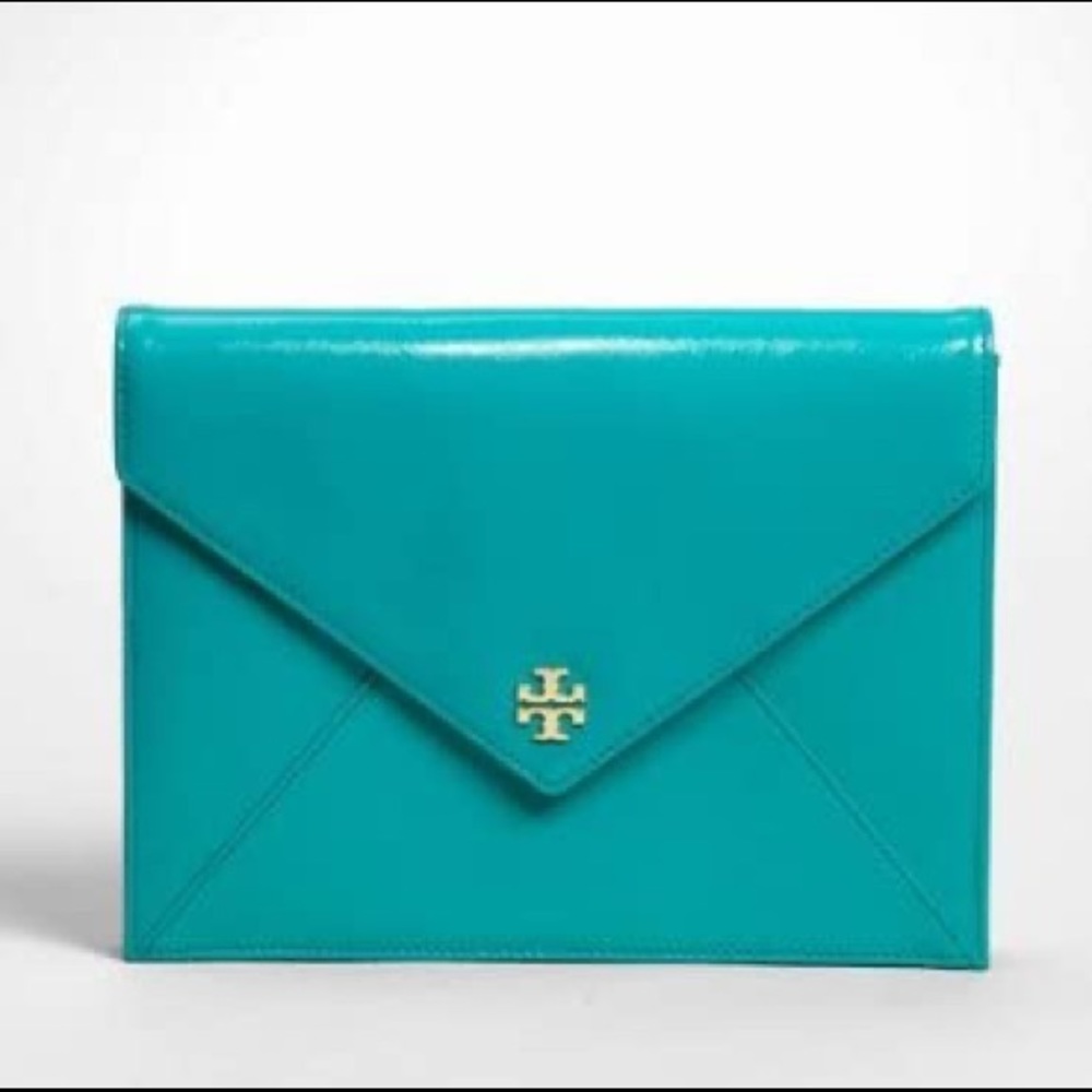 Tory Burch
Envelope Clutch